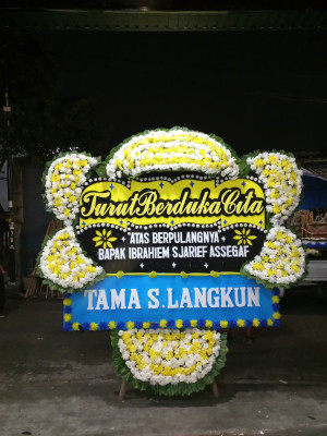 Papan Bunga Duka di Saketi